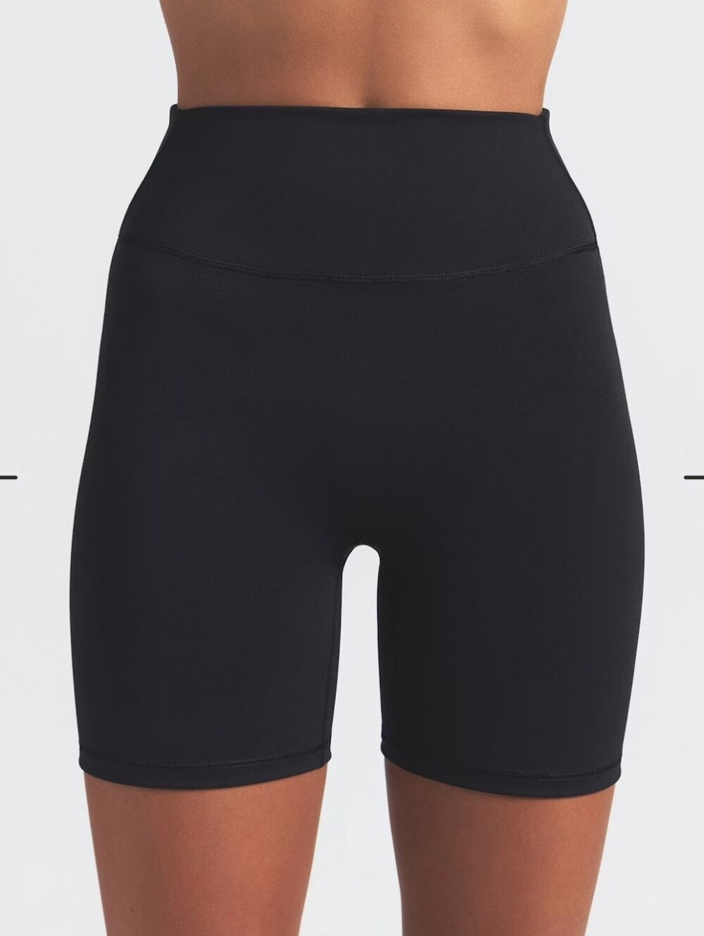 Nike x Skims Women's High-Waisted 5" Biker Shorts size Large in Obsidian